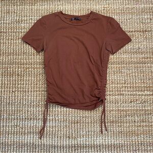 Zara cropped tee with ruched sides